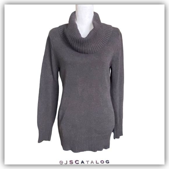 Pria Charcoal Grey Loose Turtleneck Cable Knit Winter Pullover - M - EUC - Picture 1 of 6